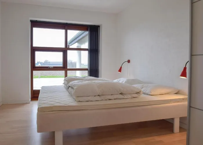 Four-bedroom In בית נופש Nordenbro Vesteregn